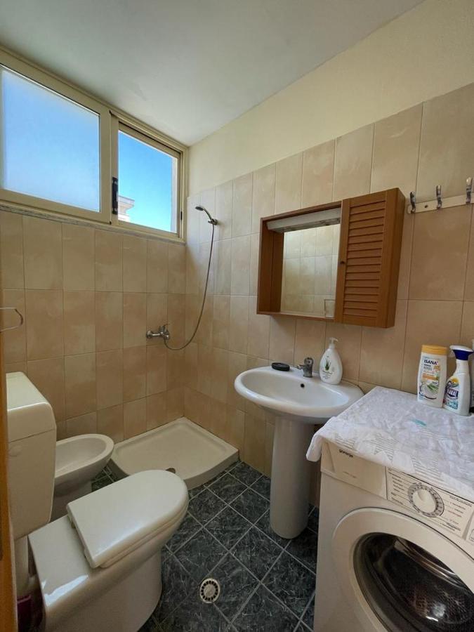 Lisus Apartment Vlorë Exterior foto
